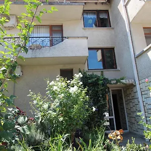 Izgrev Sarafovo , Burgas Bułgaria
